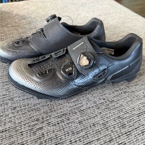 SHIMANO SH-XC702 Competition-Level Off-Road Racing Shoe
